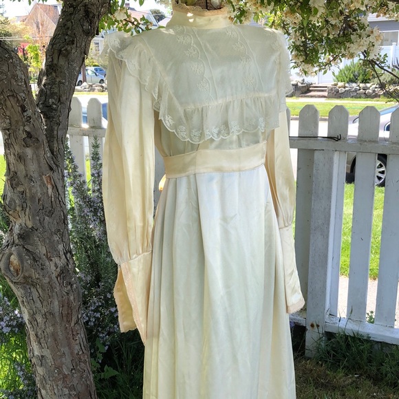 Gunne Sax Dresses & Skirts - Vintage Gunne Sax satin lace Edwardian Victorian gown wedding gothic dress